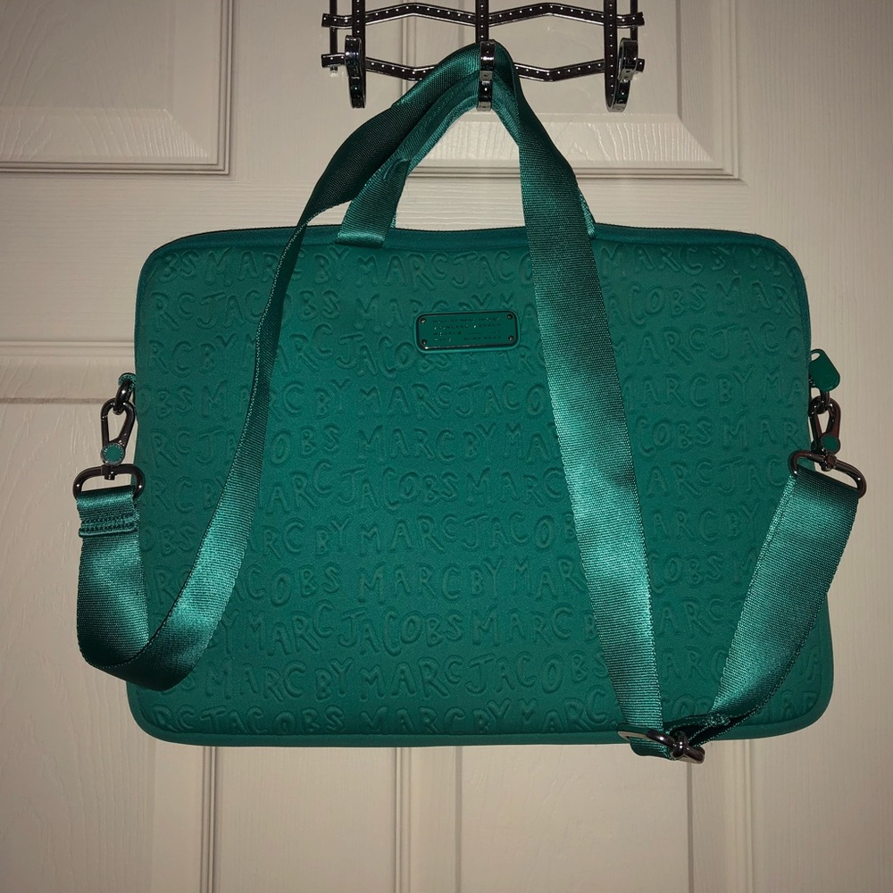 Marc by Marc Jacobs 15” laptop sleeve/bag!